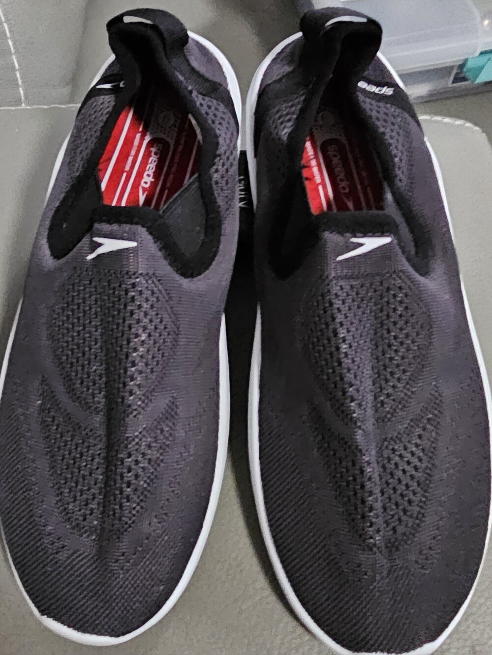 SPEEDO WOMENS SURF WALKER PRO MESH WATER SHOES - SZ 6 - EUC
